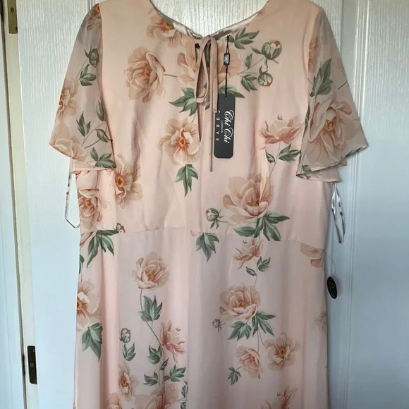 Chi Chi London Curve Jessamine Dress Size Uk20